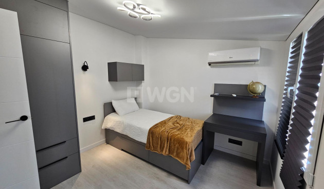 Odsprzedaż - Bungalow - Torrevieja - Los Europeos