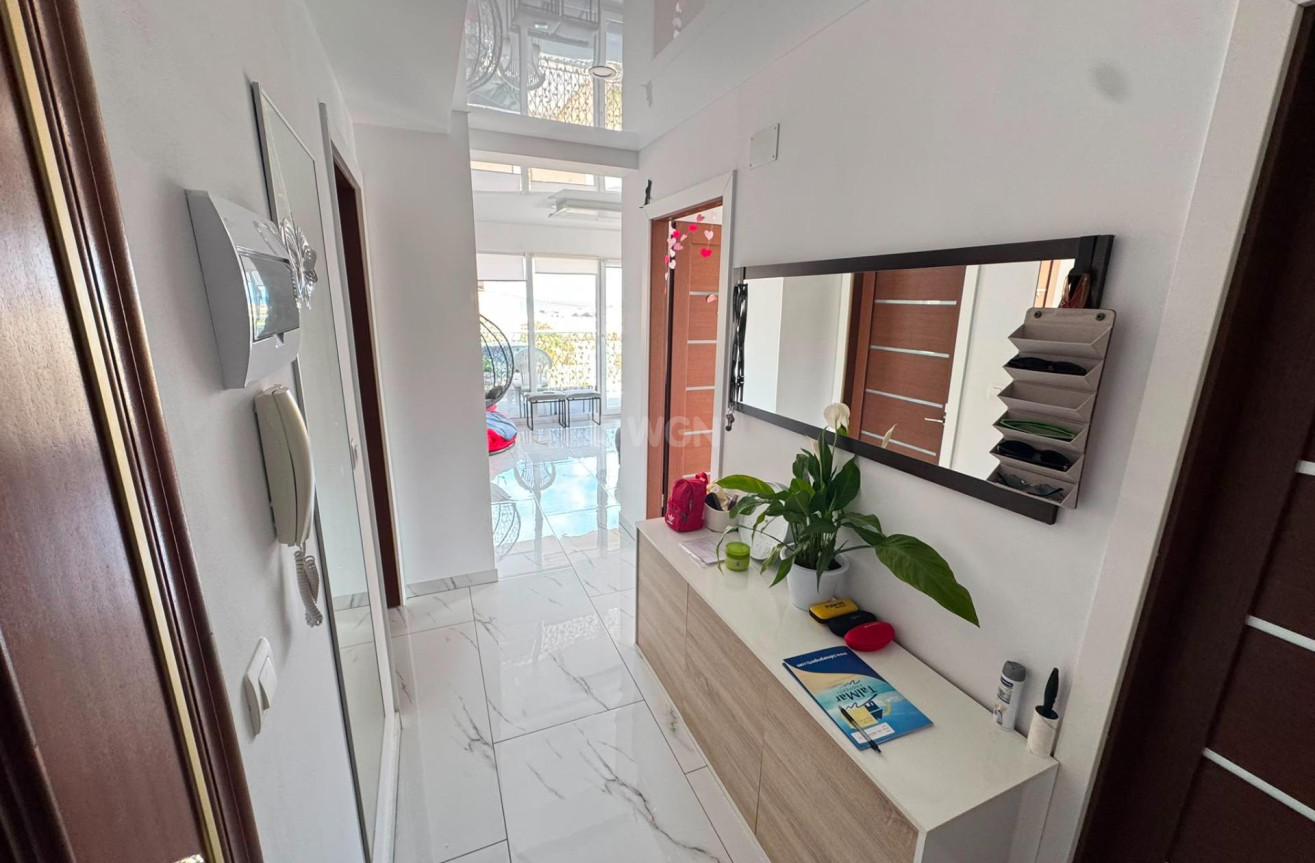Resale - Apartment / flat - Torrevieja - Zona Los Frutales