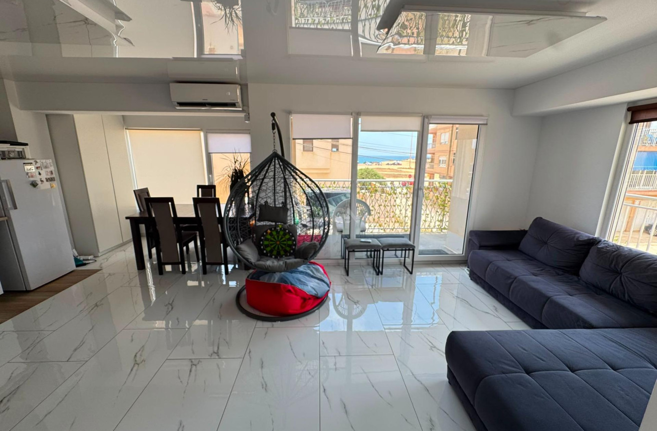 Resale - Apartment / flat - Torrevieja - Zona Los Frutales