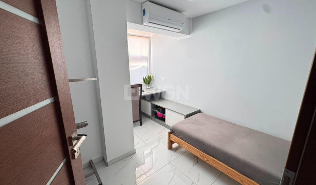 Resale - Apartment / flat - Torrevieja - Zona Los Frutales