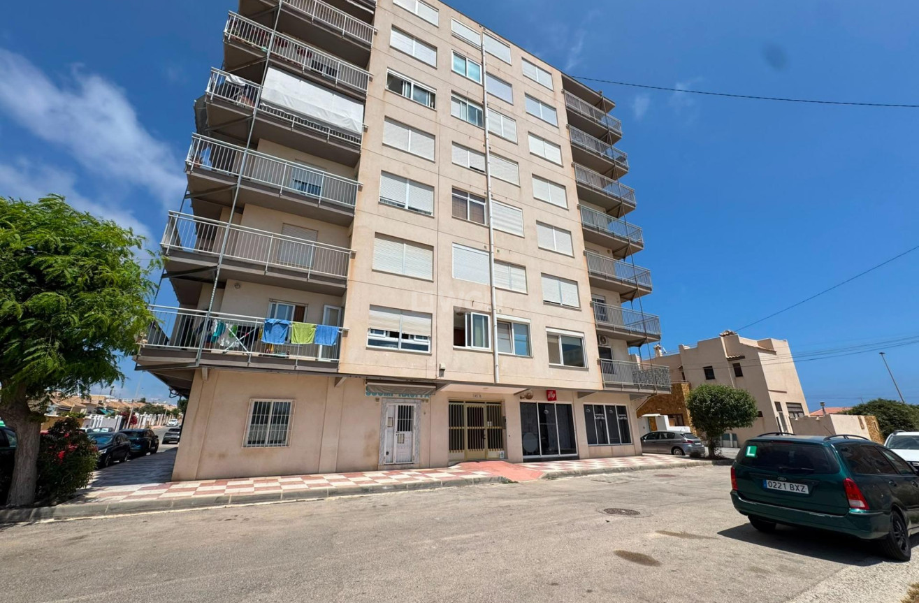 Resale - Apartment / flat - Torrevieja - Zona Los Frutales