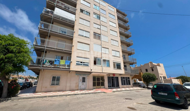 Resale - Apartment / flat - Torrevieja - Zona Los Frutales