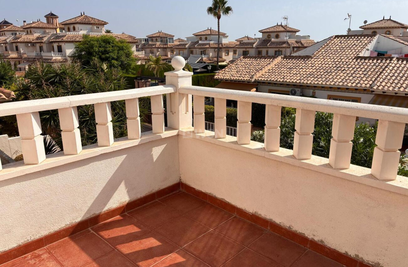 Odsprzedaż - Villa - Lomas de Caboroig - Costa Blanca