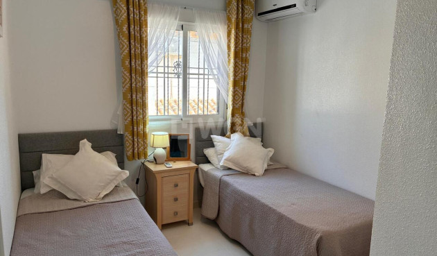 Odsprzedaż - Villa - Lomas de Caboroig - Costa Blanca