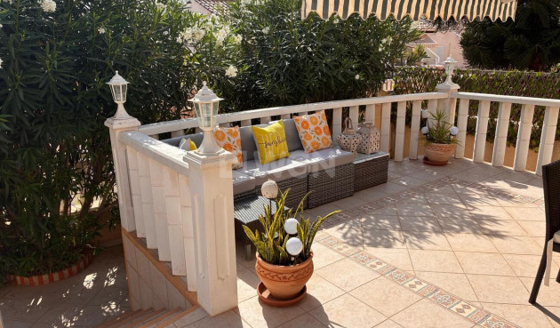 Odsprzedaż - Villa - Lomas de Caboroig - Costa Blanca
