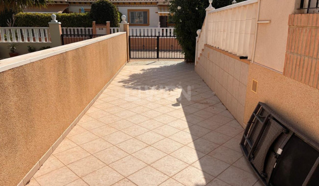 Odsprzedaż - Villa - Lomas de Caboroig - Costa Blanca