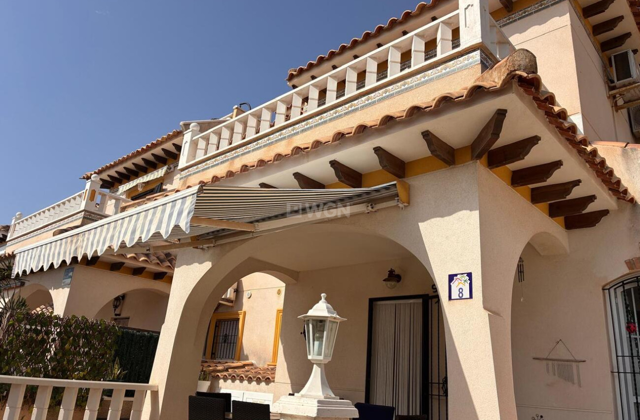 Odsprzedaż - Villa - Lomas de Caboroig - Costa Blanca