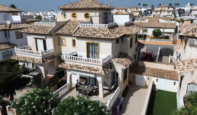 Odsprzedaż - Villa - Lomas de Caboroig - Costa Blanca