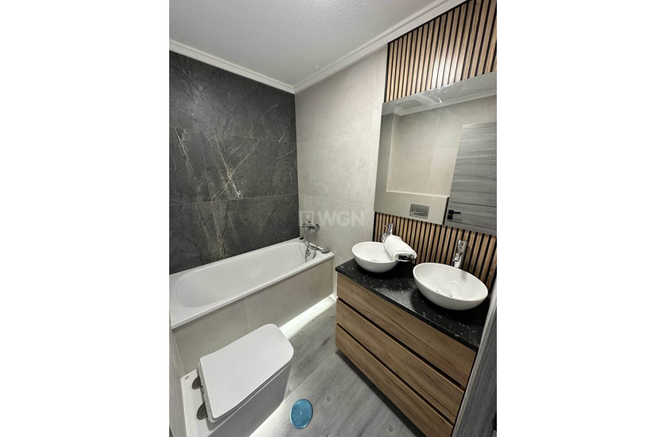 Reventa - Apartamento / piso - Torrevieja - Centro