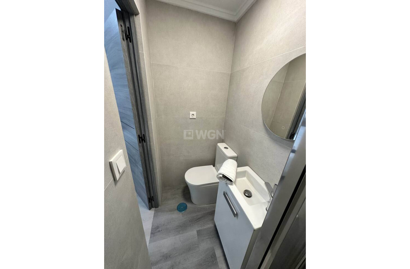Reventa - Apartamento / piso - Torrevieja - Centro