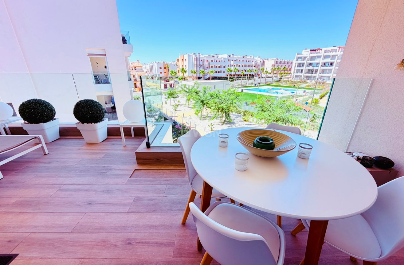 Odsprzedaż - Mieszkanie w bloku - Orihuela Costa - Costa Blanca