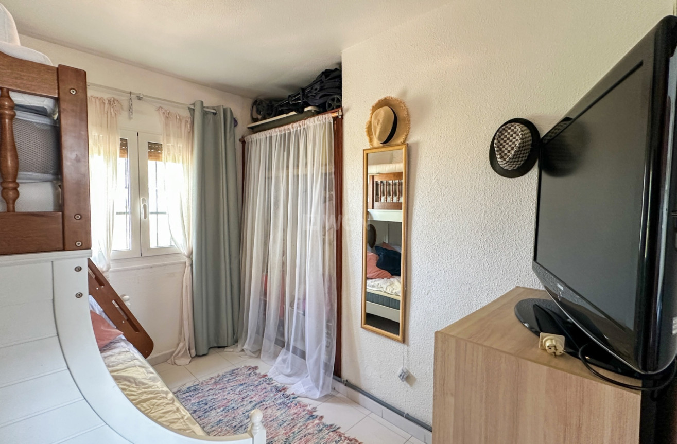 Odsprzedaż - Bungalow - San Miguel de Salinas - Inland