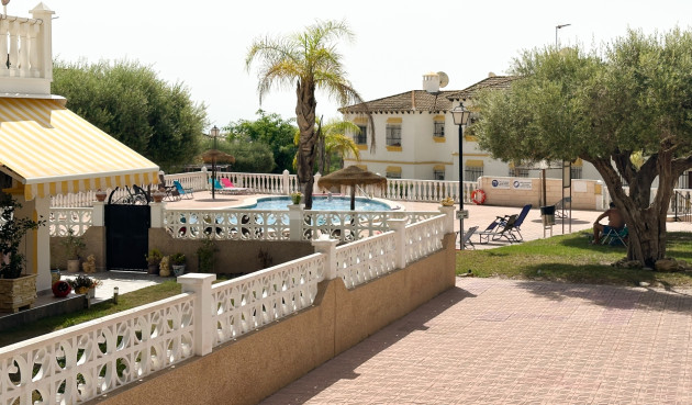 Odsprzedaż - Bungalow - San Miguel de Salinas - Inland
