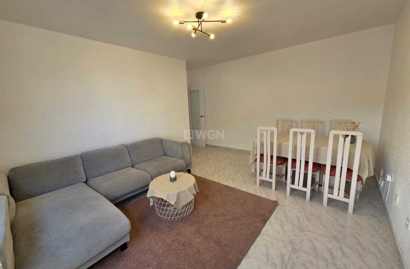 Odsprzedaż - Mieszkanie w bloku - Torrevieja - Habaneras