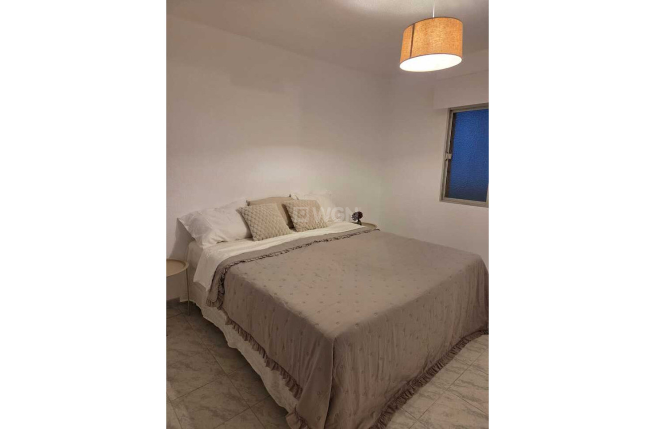 Odsprzedaż - Mieszkanie w bloku - Torrevieja - Habaneras
