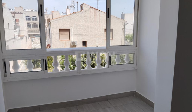 Wiederverkauf - Wohnung - Torrevieja - Habaneras