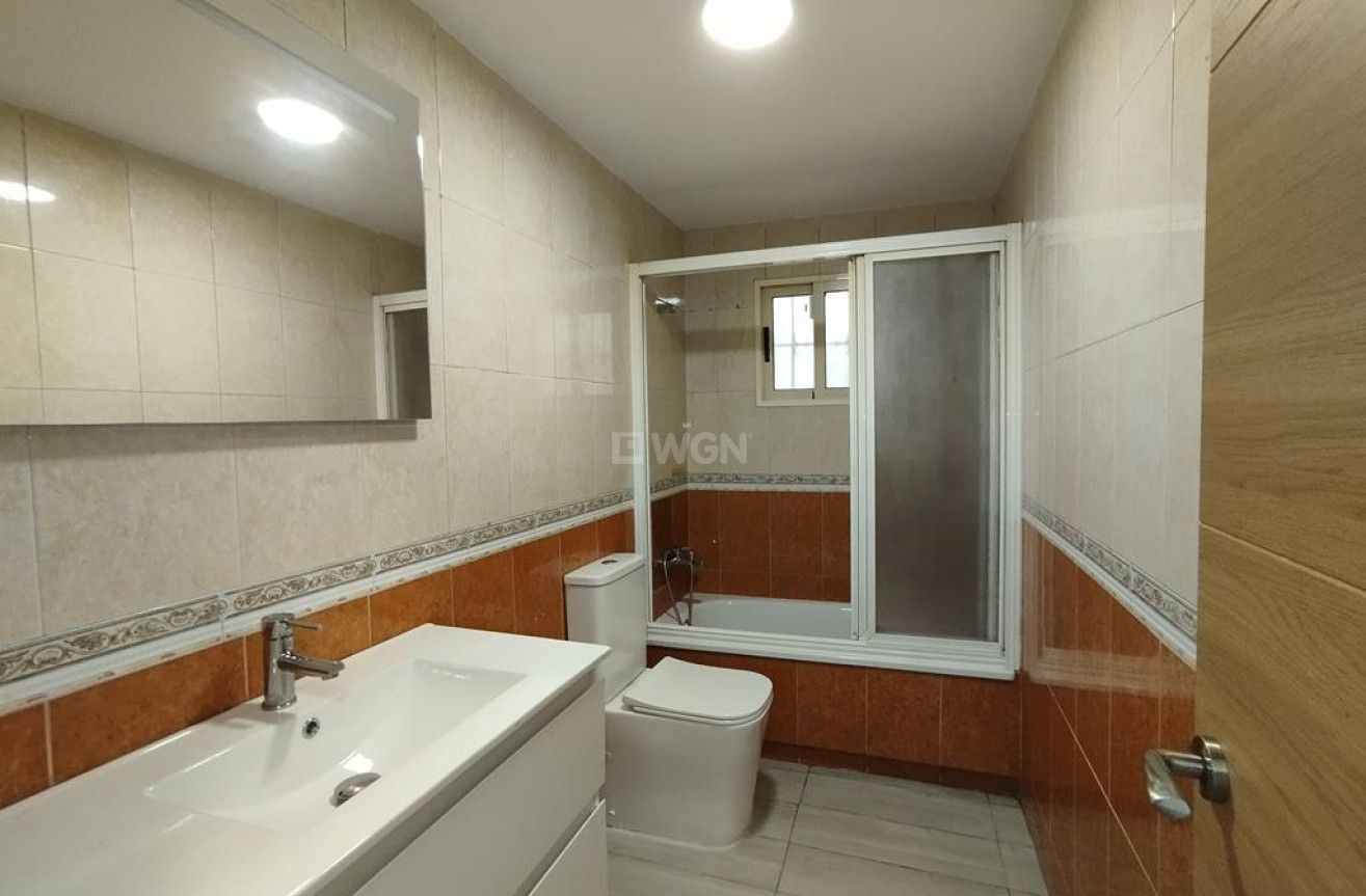 Wiederverkauf - Wohnung - Torrevieja - Habaneras