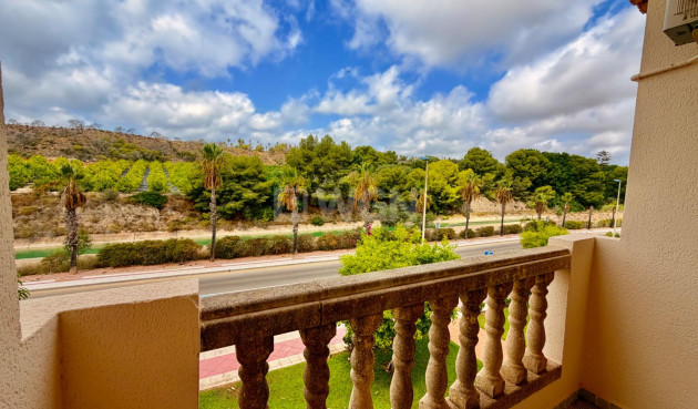 Odsprzedaż - Mieszkanie w bloku - Orihuela Costa - Las Ramblas