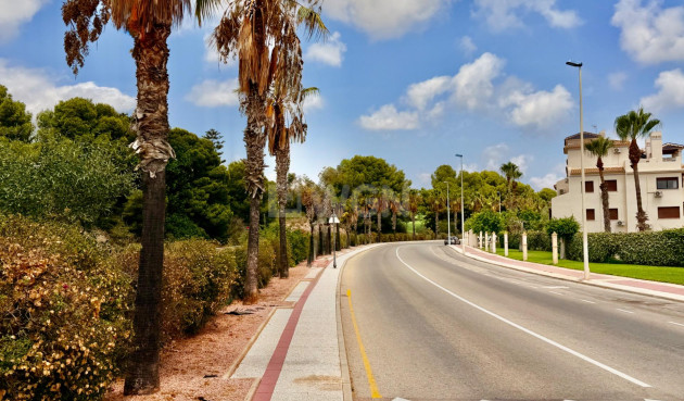 Odsprzedaż - Mieszkanie w bloku - Orihuela Costa - Las Ramblas