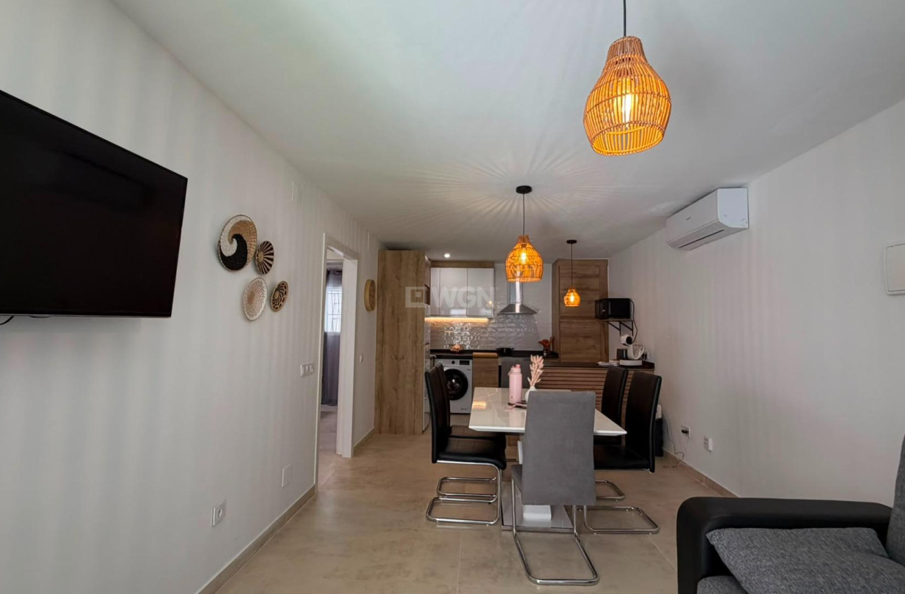 Odsprzedaż - Bungalow - Torrevieja - La Veleta