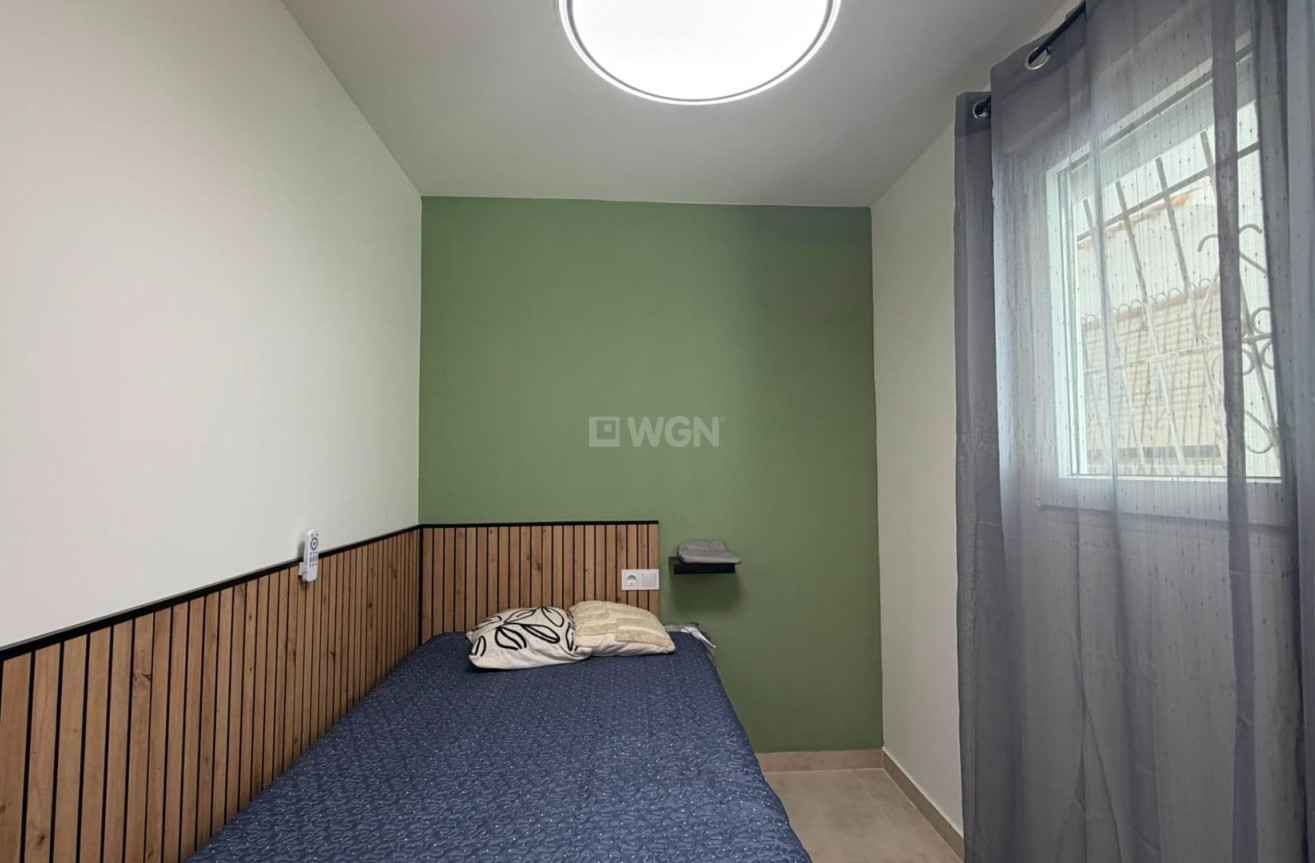 Odsprzedaż - Bungalow - Torrevieja - La Veleta