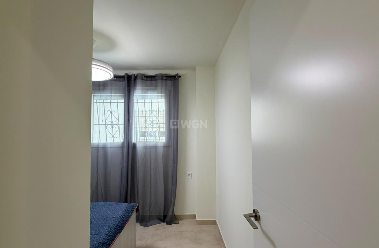Odsprzedaż - Bungalow - Torrevieja - La Veleta