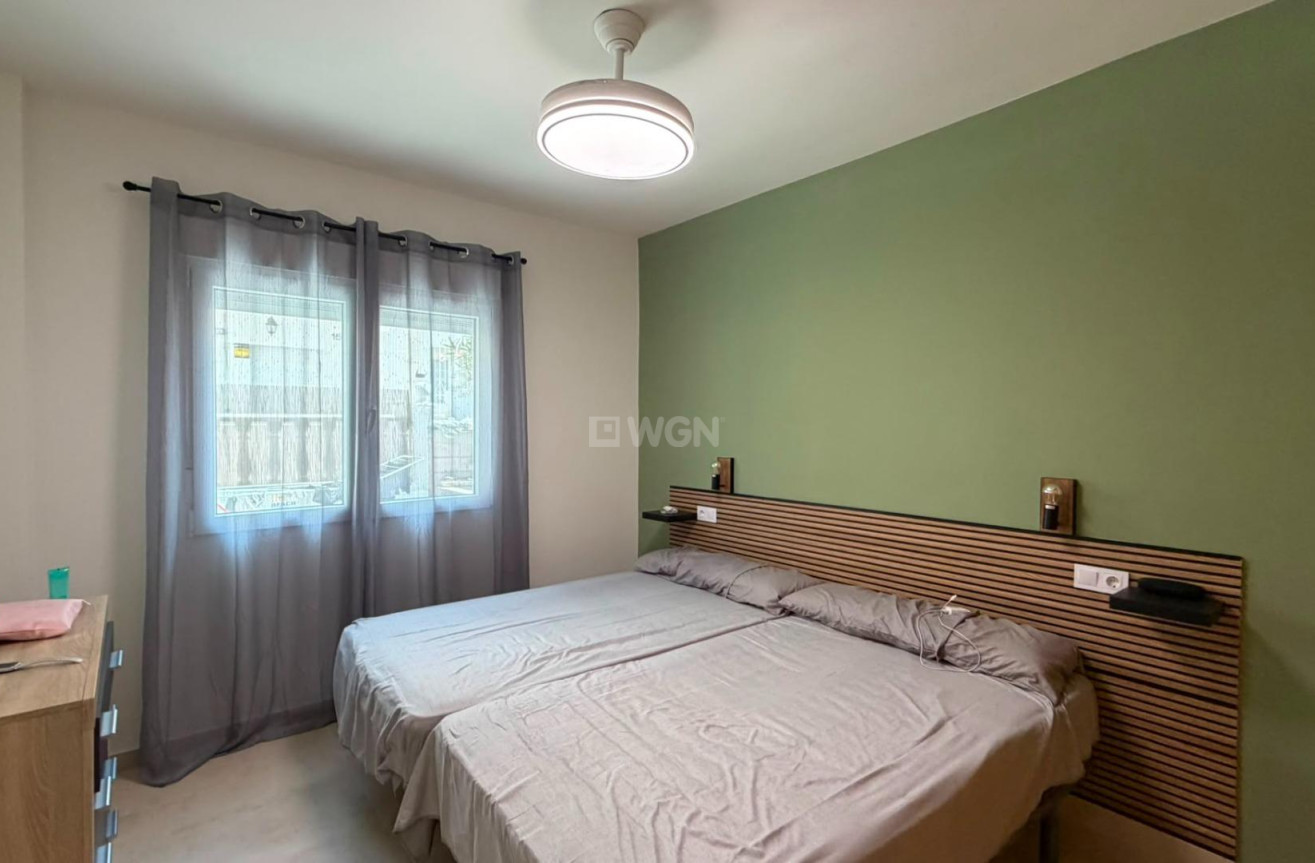 Odsprzedaż - Bungalow - Torrevieja - La Veleta