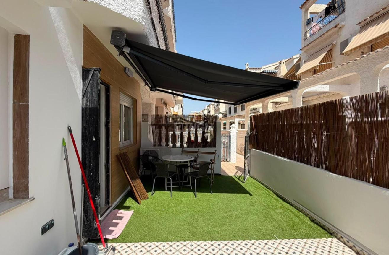 Odsprzedaż - Bungalow - Torrevieja - La Veleta