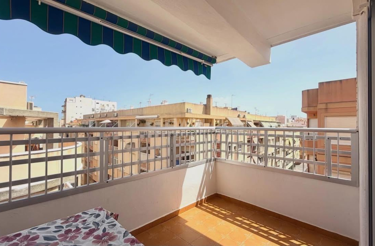 Odsprzedaż - Daszek - Torrevieja - Habaneras