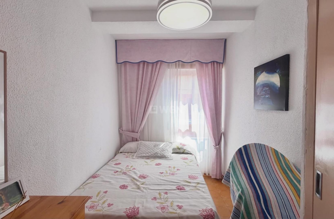 Odsprzedaż - Daszek - Torrevieja - Habaneras
