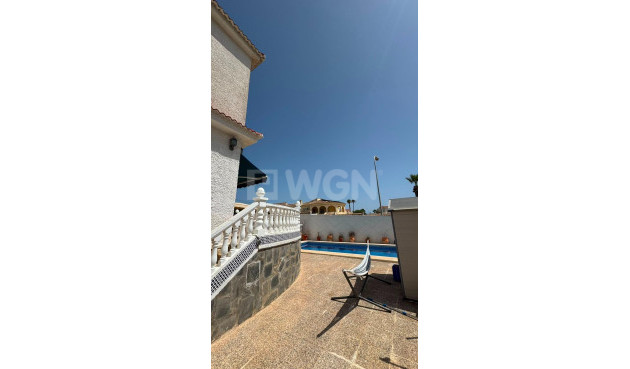 Odsprzedaż - Villa - Torrevieja - La Siesta - El Salado - Torreta
