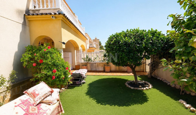 Odsprzedaż - Mieszkanie w bloku - Orihuela Costa - Costa Blanca