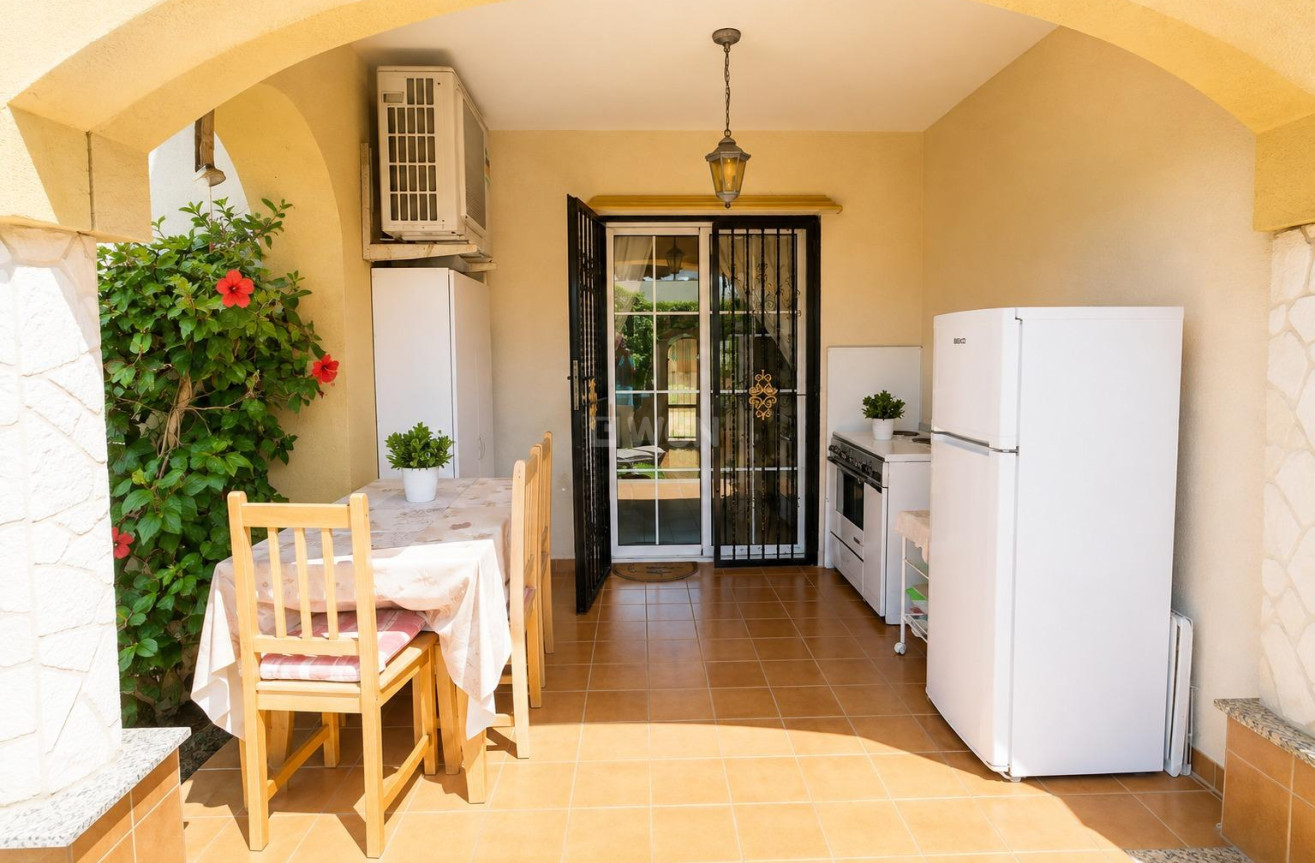Odsprzedaż - Mieszkanie w bloku - Orihuela Costa - Costa Blanca