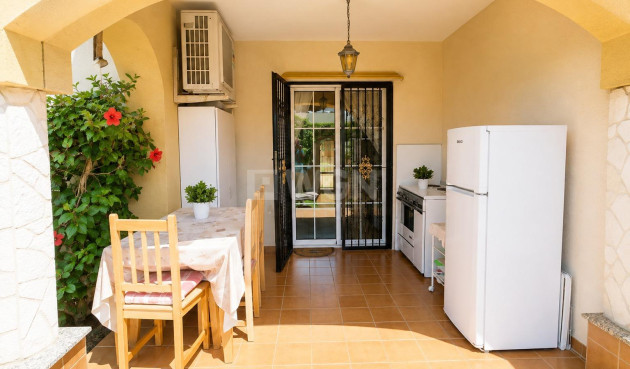 Odsprzedaż - Mieszkanie w bloku - Orihuela Costa - Costa Blanca
