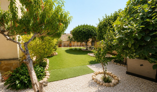 Odsprzedaż - Mieszkanie w bloku - Orihuela Costa - Costa Blanca