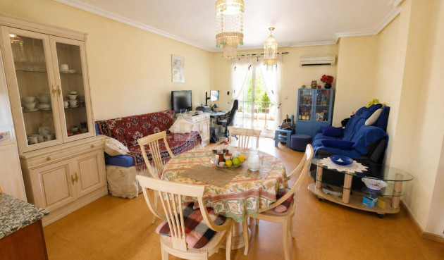 Odsprzedaż - Mieszkanie w bloku - Orihuela Costa - Costa Blanca