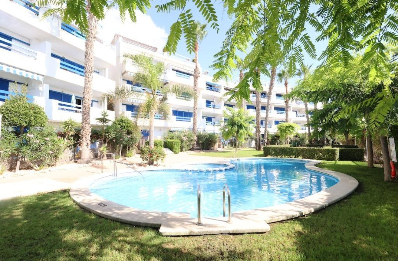 Odsprzedaż - Mieszkanie w bloku - Orihuela Costa - Costa Blanca