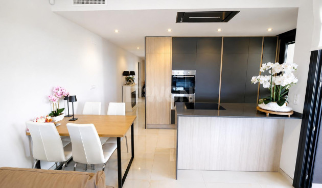 Odsprzedaż - Mieszkanie w bloku - Orihuela Costa - Costa Blanca