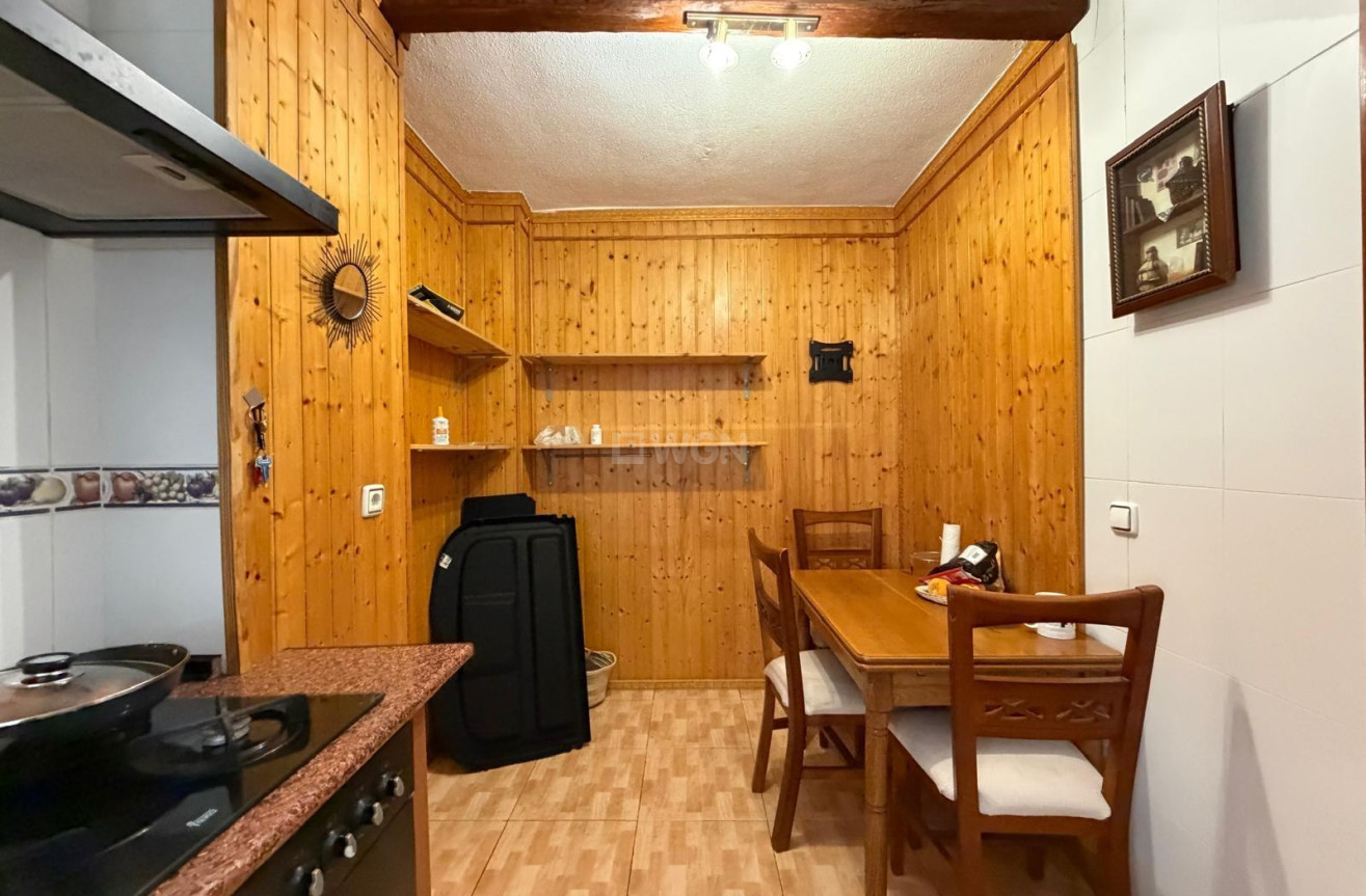 Wiederverkauf - Wohnung - Torrevieja - Playa del Cura