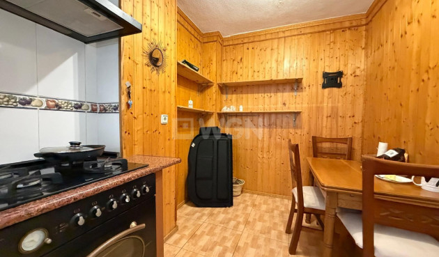 Wiederverkauf - Wohnung - Torrevieja - Playa del Cura