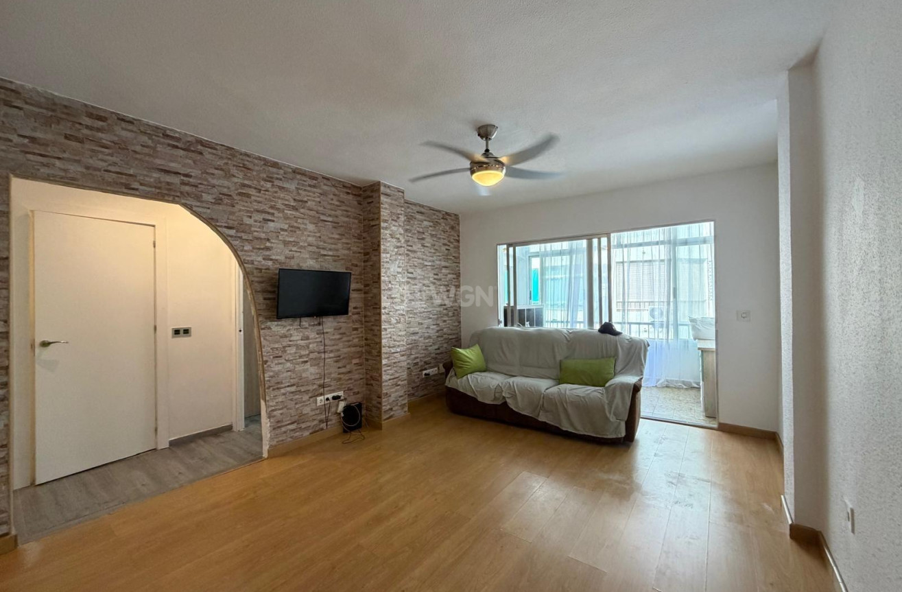 Wiederverkauf - Wohnung - Torrevieja - Playa del Cura