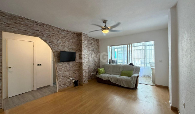 Wiederverkauf - Wohnung - Torrevieja - Playa del Cura