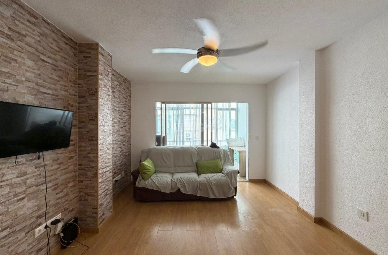 Wiederverkauf - Wohnung - Torrevieja - Playa del Cura