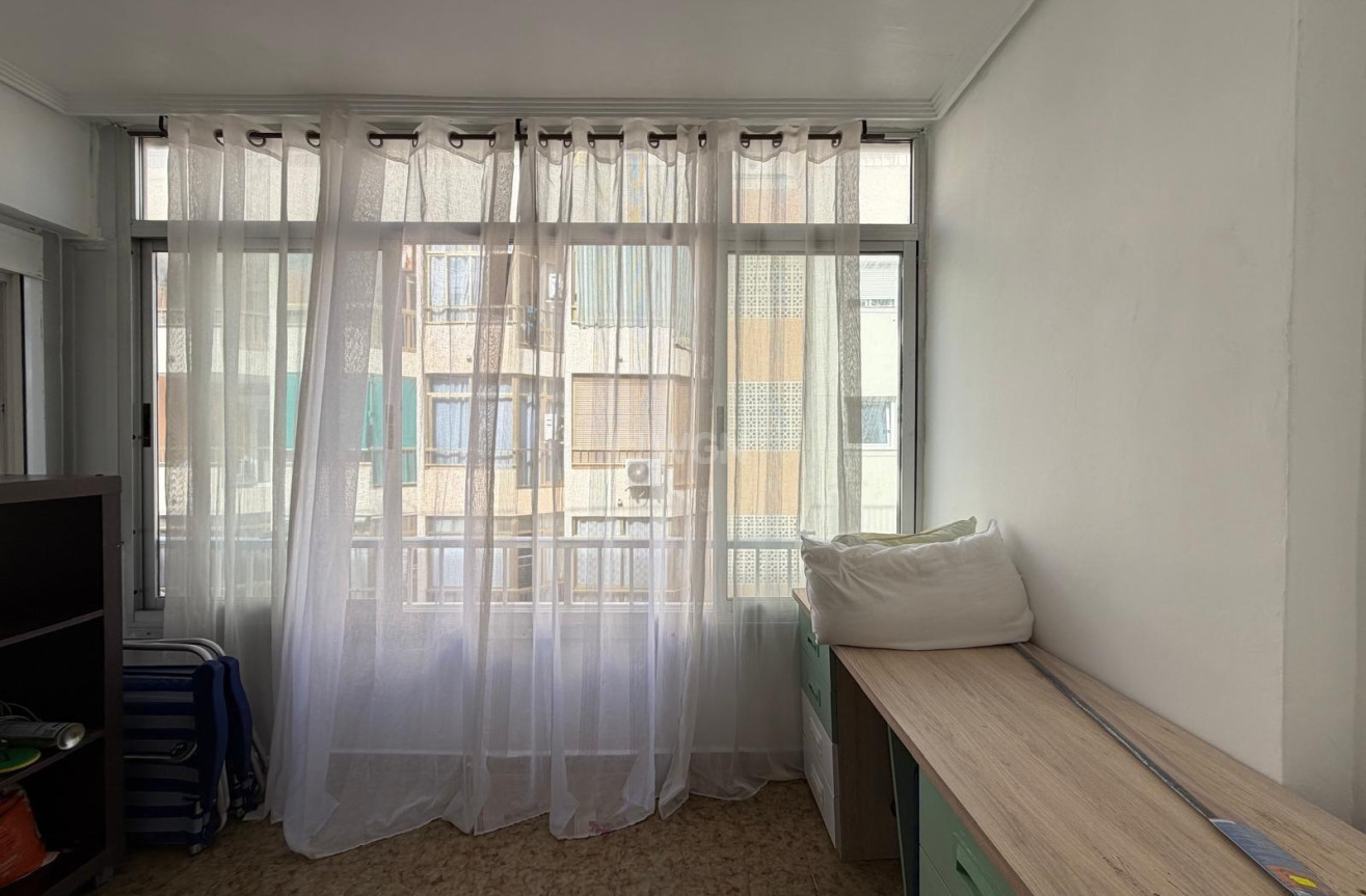 Wiederverkauf - Wohnung - Torrevieja - Playa del Cura