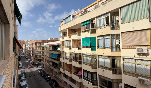 Wiederverkauf - Wohnung - Torrevieja - Playa del Cura
