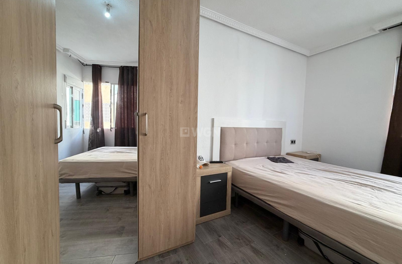 Wiederverkauf - Wohnung - Torrevieja - Playa del Cura