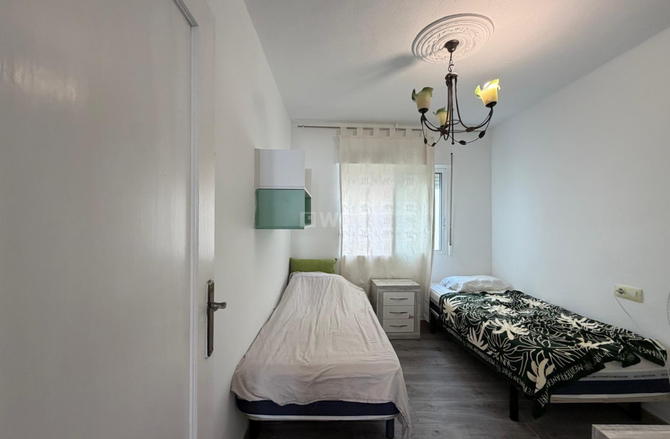 Wiederverkauf - Wohnung - Torrevieja - Playa del Cura