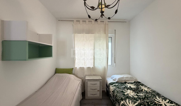 Wiederverkauf - Wohnung - Torrevieja - Playa del Cura