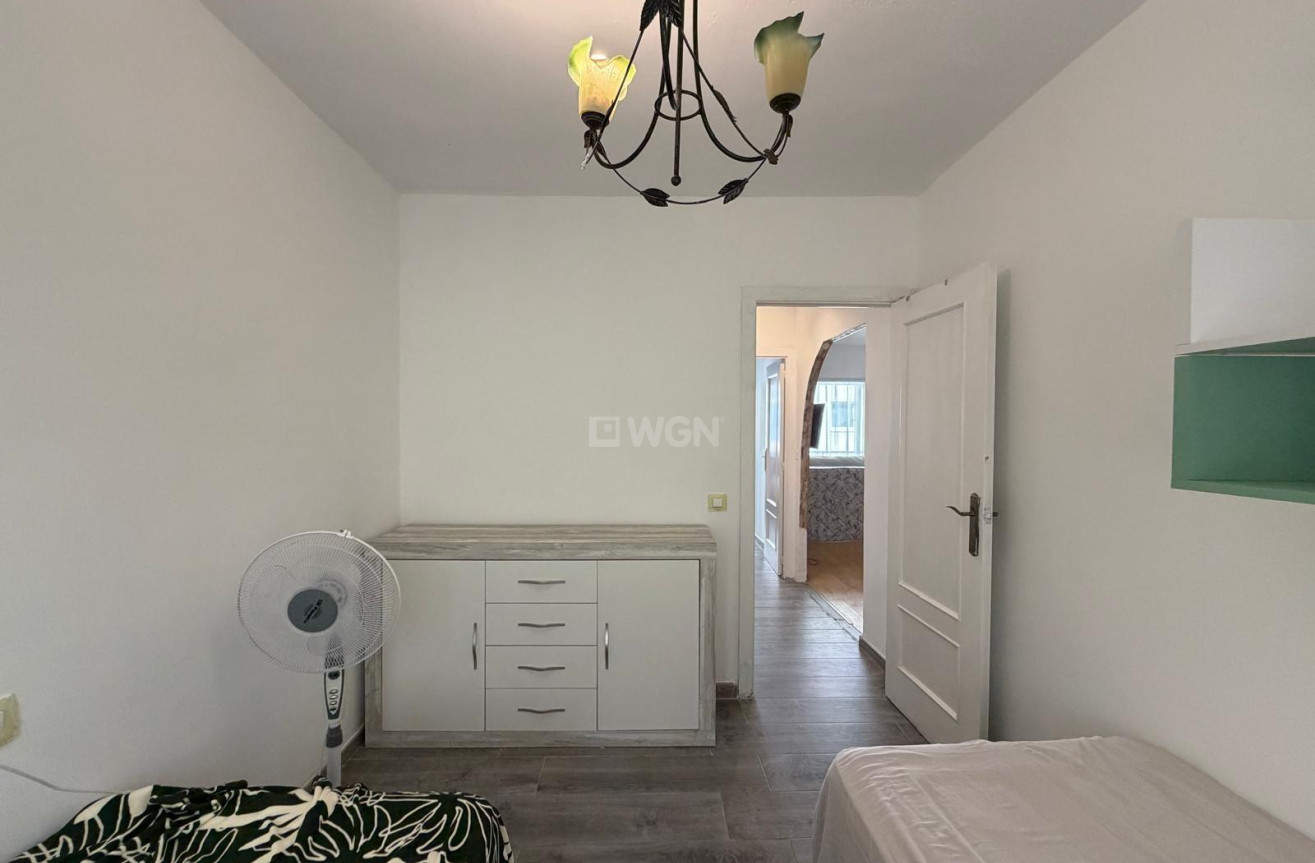 Wiederverkauf - Wohnung - Torrevieja - Playa del Cura