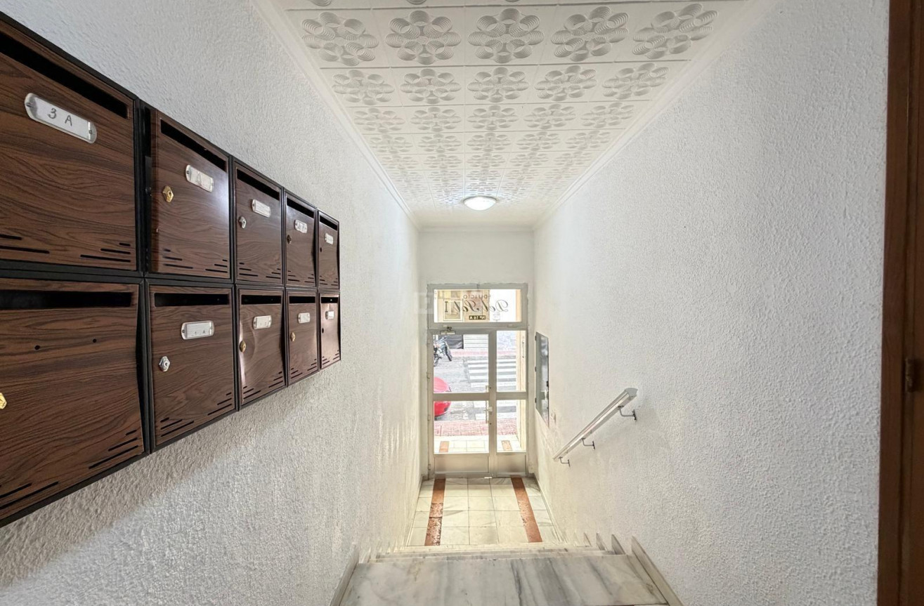 Wiederverkauf - Wohnung - Torrevieja - Playa del Cura